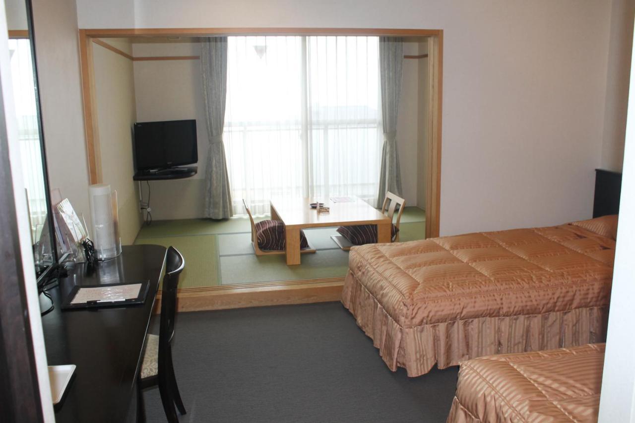 The Gran Resort Elegante Atami Atami  Exterior photo