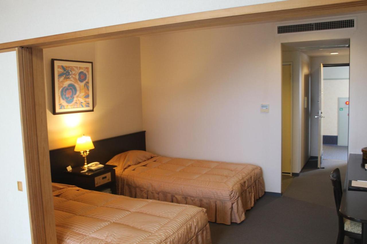 The Gran Resort Elegante Atami Atami  Exterior photo